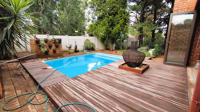 4 Bedroom Property for Sale in Pellissier Free State